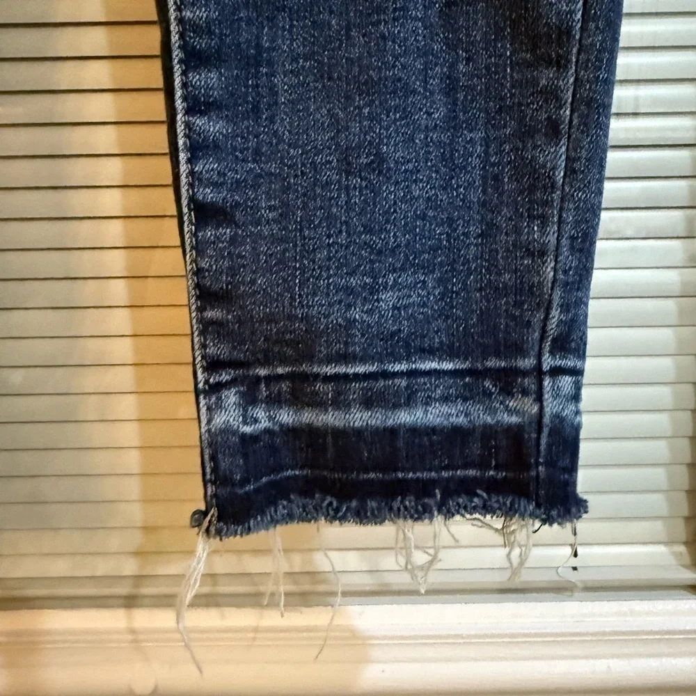Judy Blue Skinny Fit Distressed Stretchy Jeans Size 5/27